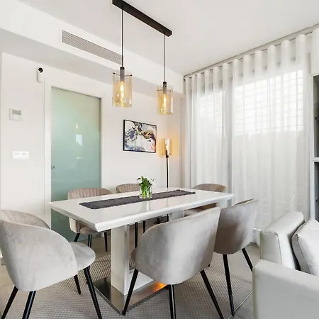 Cb Living - 3 Bedroom In Punta Prima Feriehus