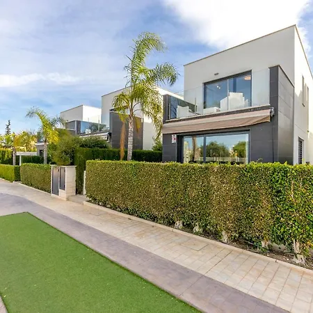 Cb Living - 3 Bedroom In Punta Prima * Torrevieja